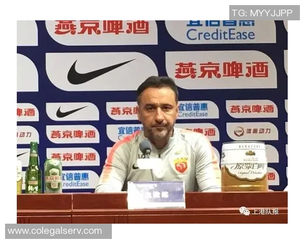 媒体人呼吁足协官员与佩雷拉对话探讨未来合作可能性