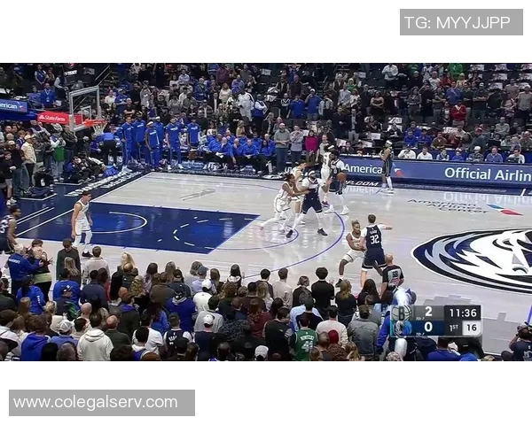 浓眉首节表现低迷外线未开仅得4分2篮板正负值惨淡12